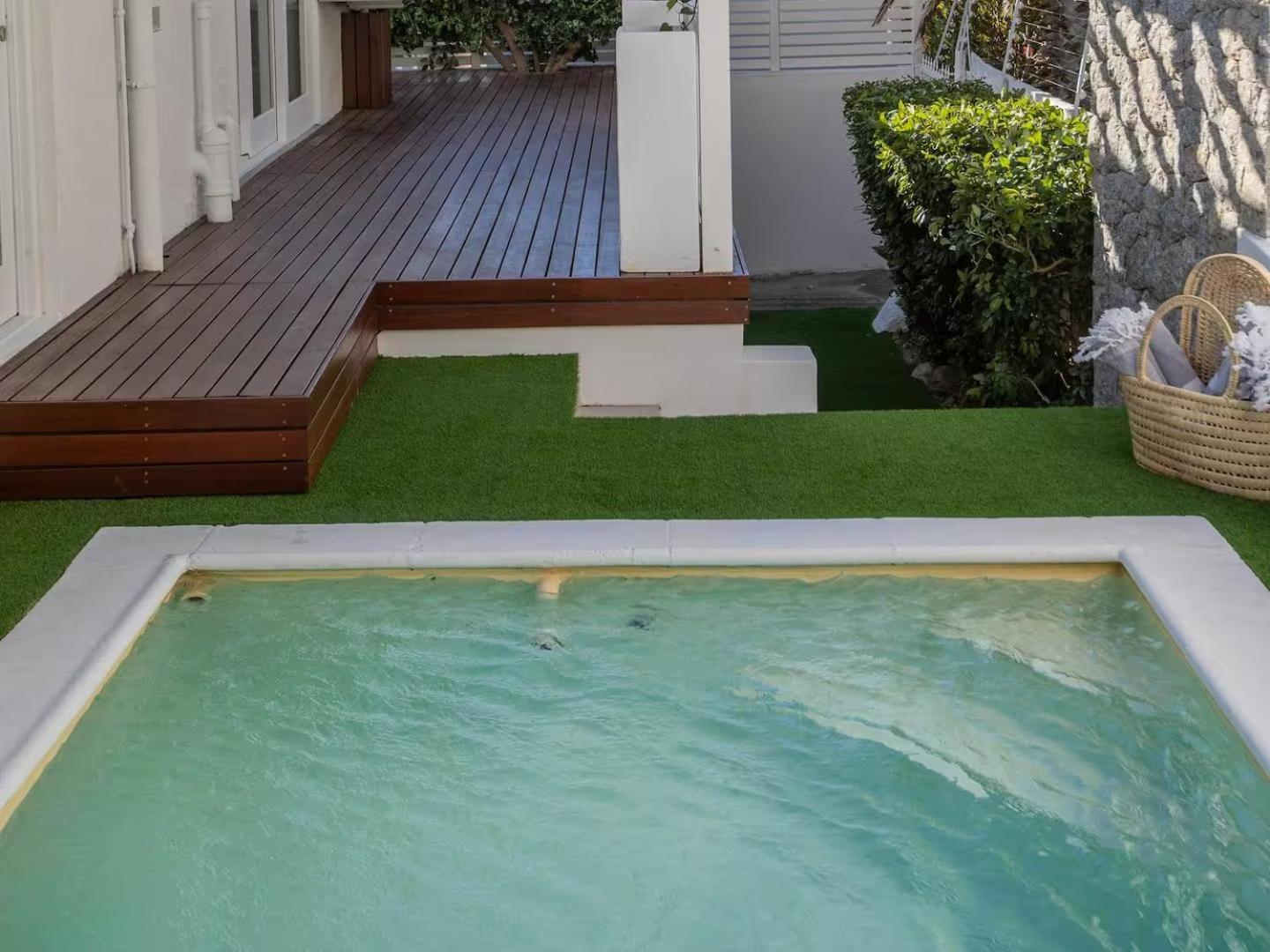 60 On Victoria, Bakoven, Camps Bay *