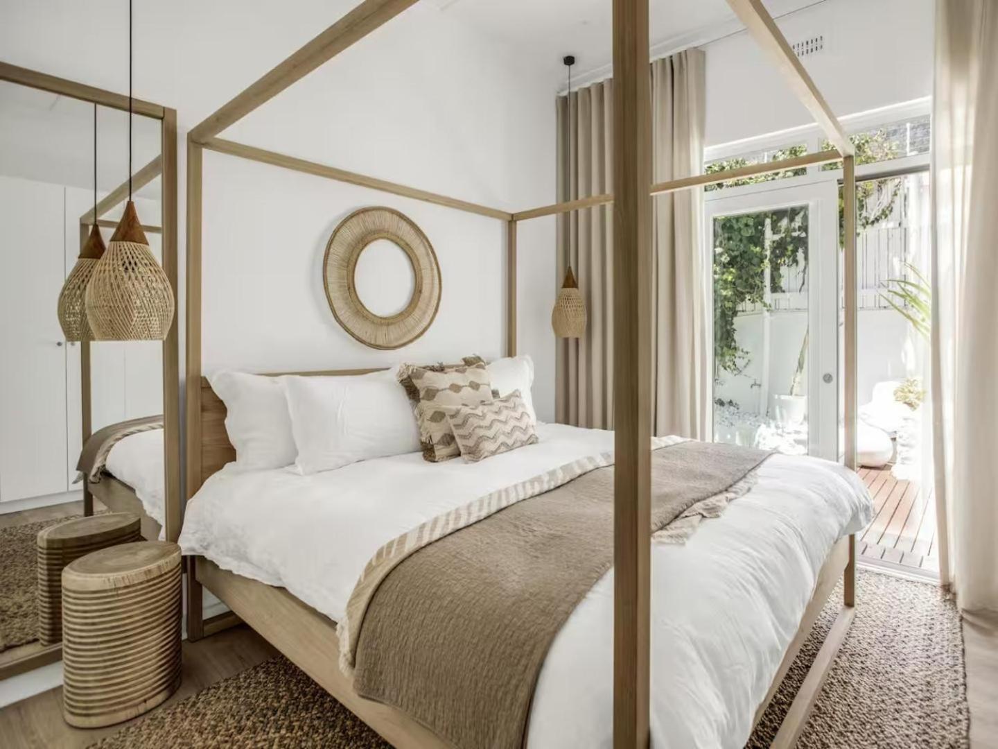 60 On Victoria, Bakoven, Camps Bay * Cape Town