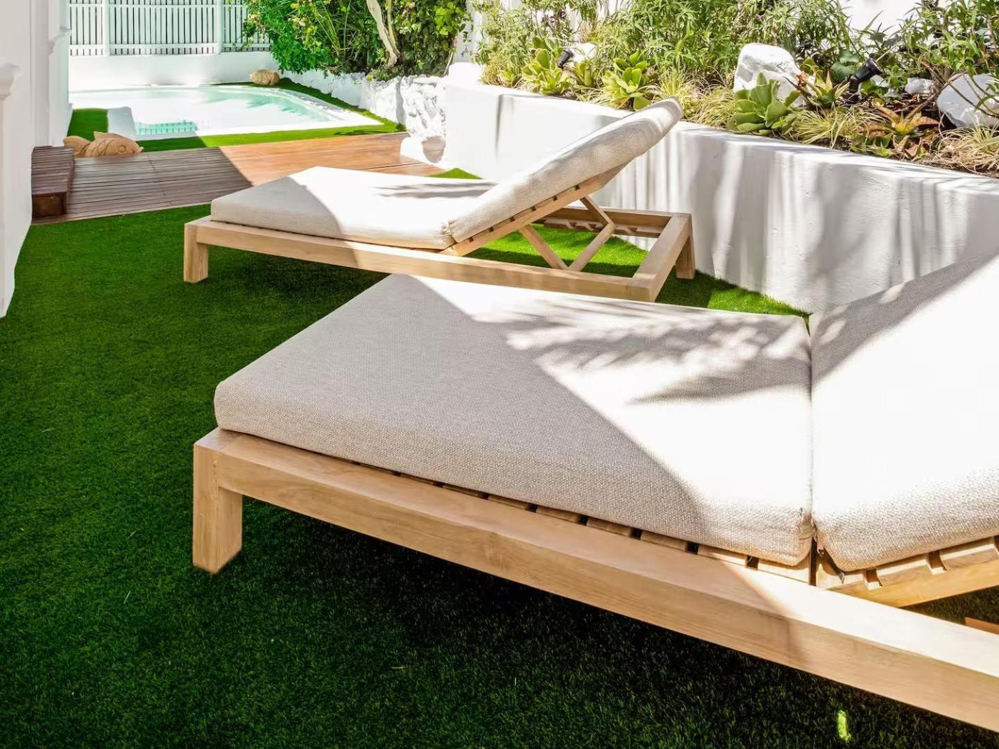Homestay 60 On Victoria, Bakoven, Camps Bay *