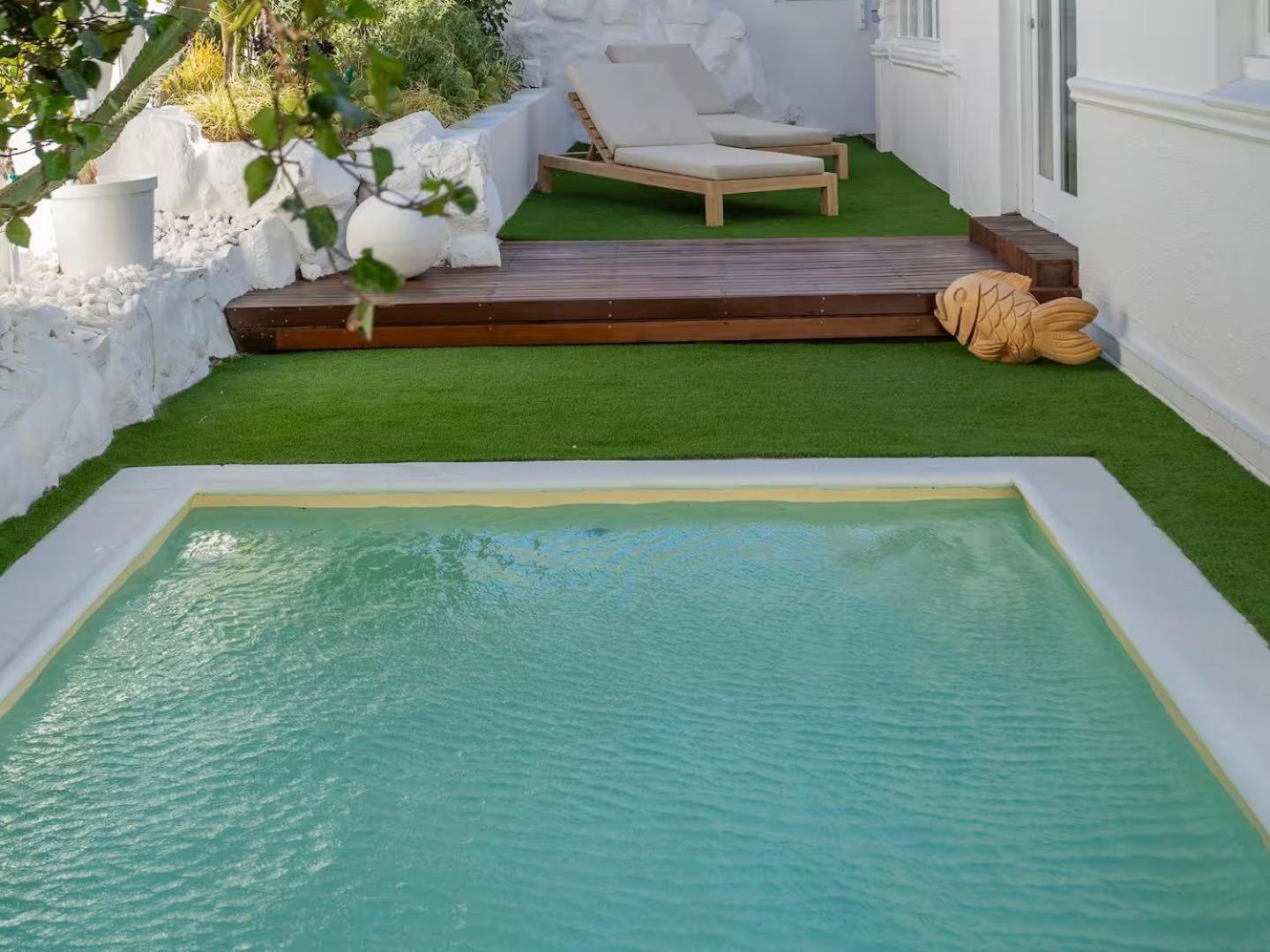 60 On Victoria, Bakoven, Camps Bay Homestay *